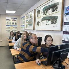 Студенческий визит в ДОСААФ